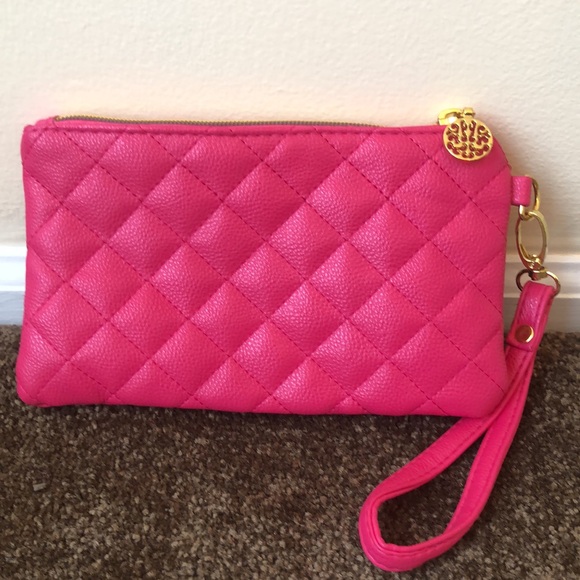 Pink wristlet with gold colored decoration and gold tone zipper - Picture 2 of 4